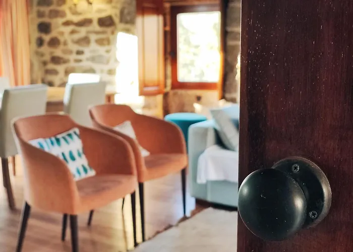 Casa Falagueiras Feriehus *