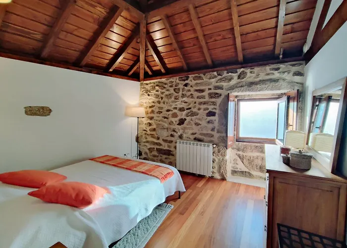 Casa Falagueiras Feriehus Castro Laboreiro